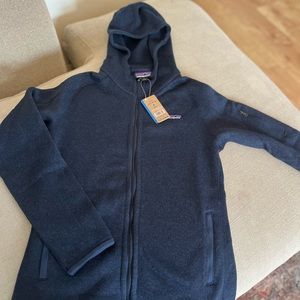 Patagonia Women’s better sweater Hoody, medium, new with tags, navy blue